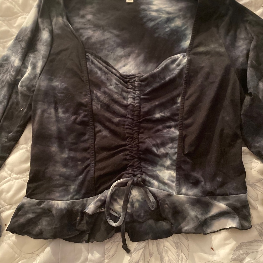 Earthbound Top - Picture 2 of 4